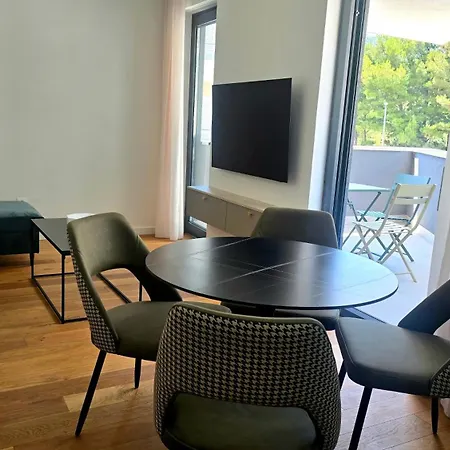Star Dalmatia New With Free Parking *